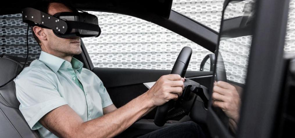 Virtual Reality Motoring