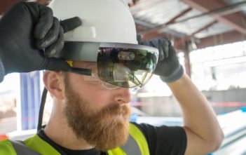 Mixed Reality Aid for the Industry