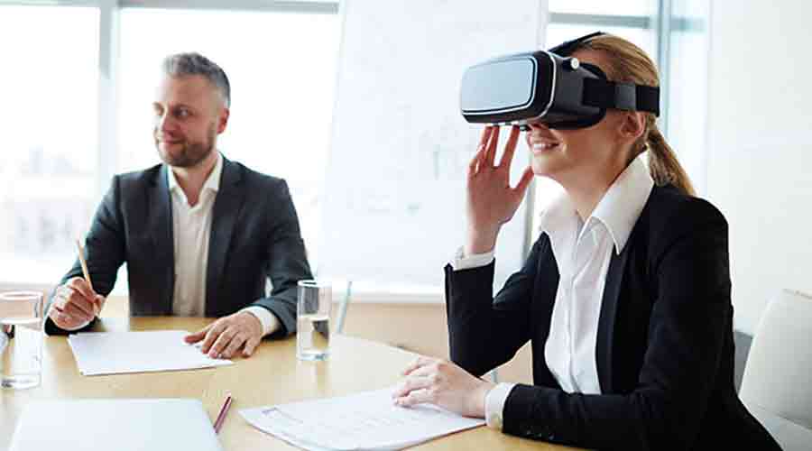 How Virtual Reality Is Changing Business and Education? Facts You May Not Know -